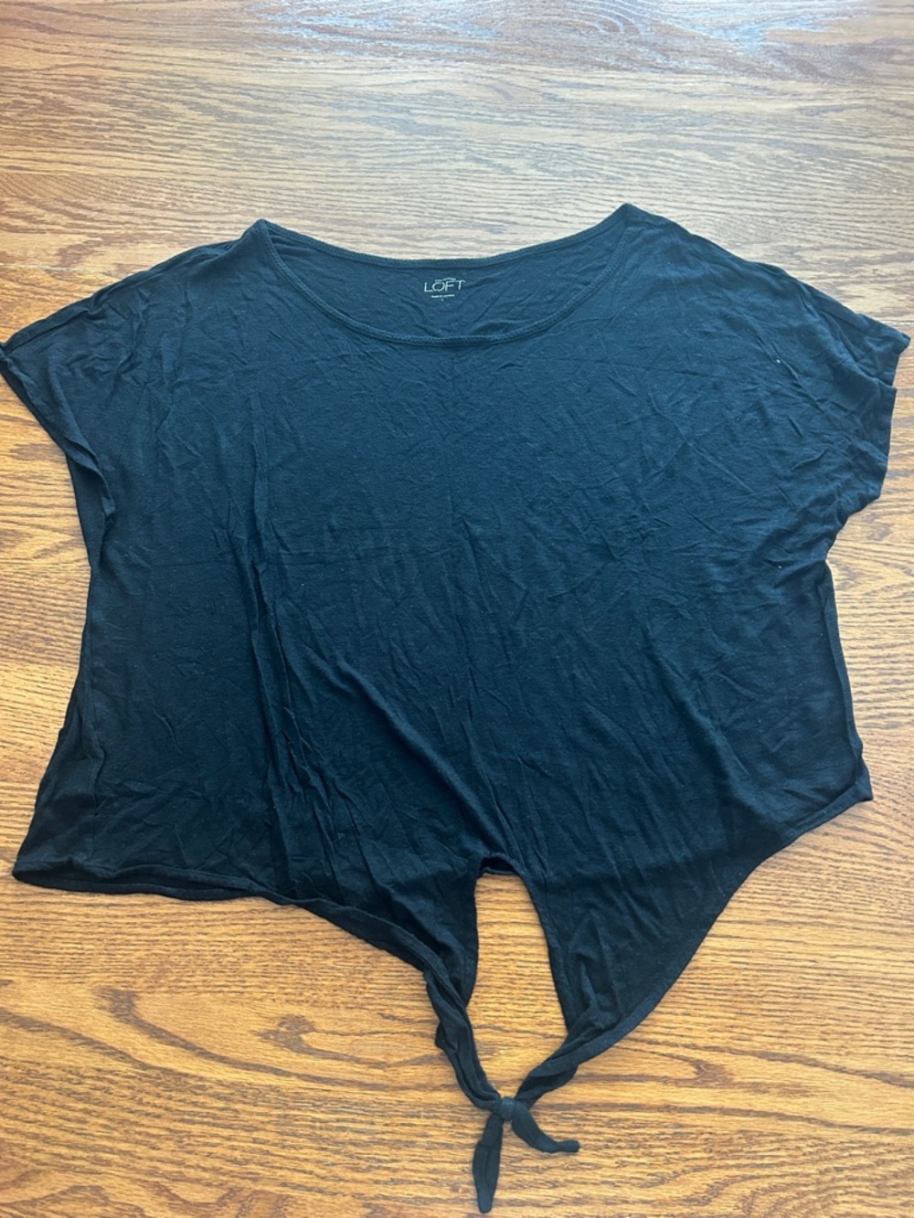 LOFT Black Tie-Front Crop Top